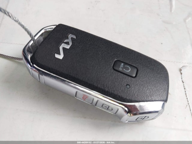 KNDERCAA6N7302721 KIA SELTOS EX
