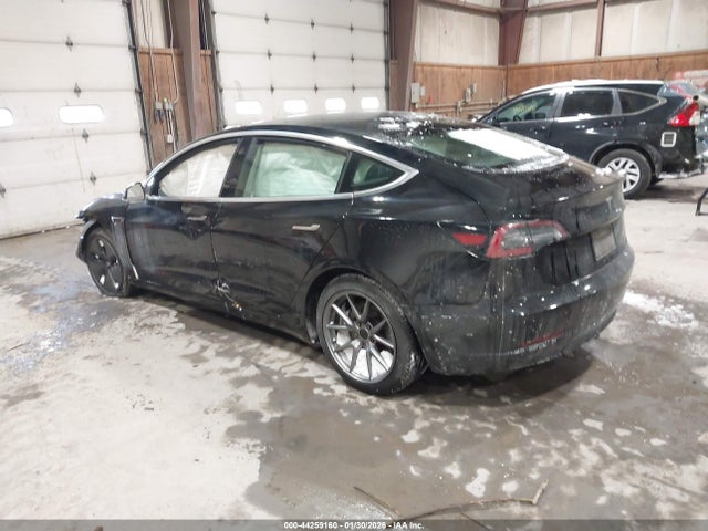 Tesla Model 3 Long Range Dual Motor All-wheel Drive 2020 5YJ3E1EB4LF662863 Image 3