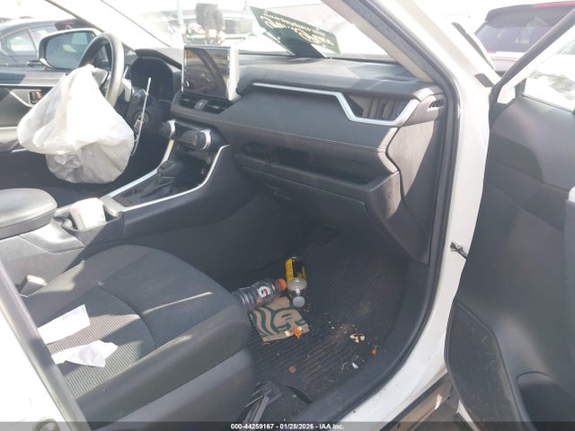 Toyota RAV4 LE 2023 2T3G1RFV1PC356127 Image 5