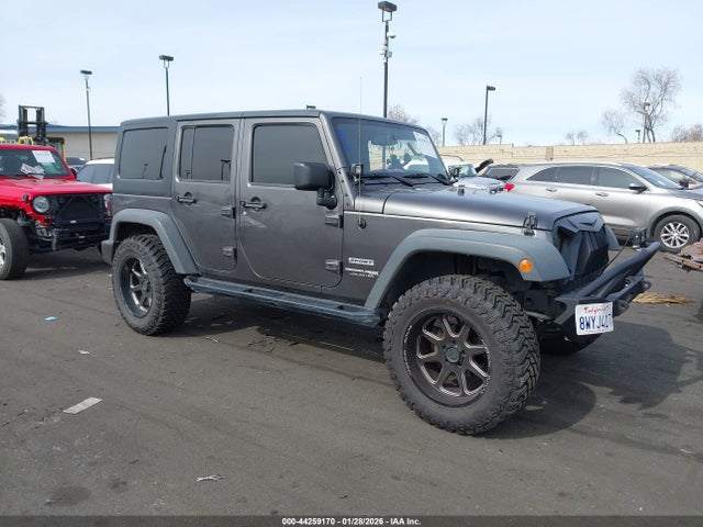 1C4BJWDG8JL874399 Jeep Wrangler Jk Unlimited Sport S 4x4