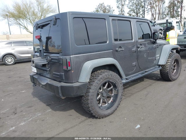 1C4BJWDG8JL874399 Jeep Wrangler Jk Unlimited Sport S 4x4