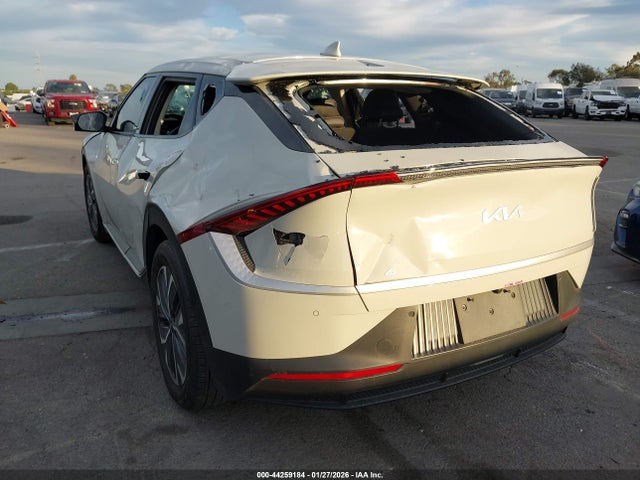 KNDC34LA0R5623134 KIA Ev6 Light Long Range