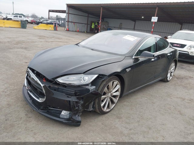2013 TESLA MODEL S 5YJSA1DP6DFP13074 Photo 1