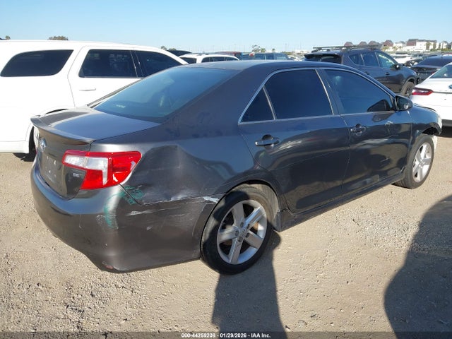 Toyota CAMRY SE 2014 4T1BF1FKXEU375783 Image 4