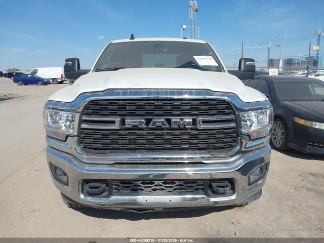 3C6UR5JL4RG340104 RAM 2500 Big Horn 4x4 8&#039; Box