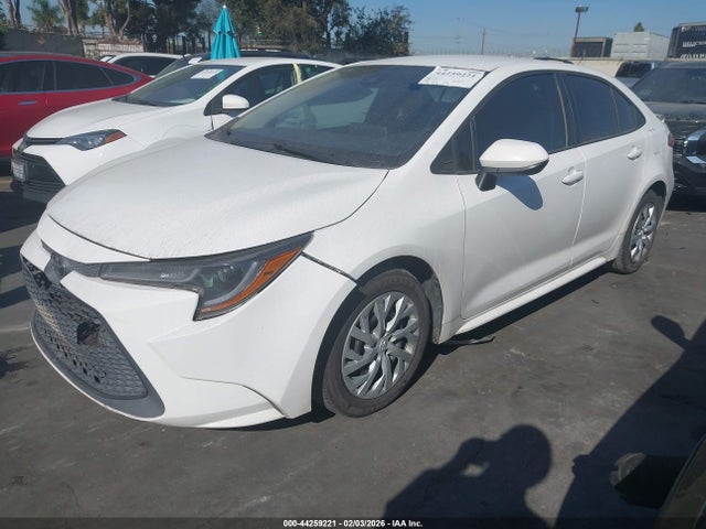 5YFEPMAE3MP172358 Toyota COROLLA LE