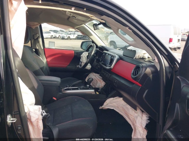 5TFAX5GN0LX181613 Toyota Tacoma Sr5