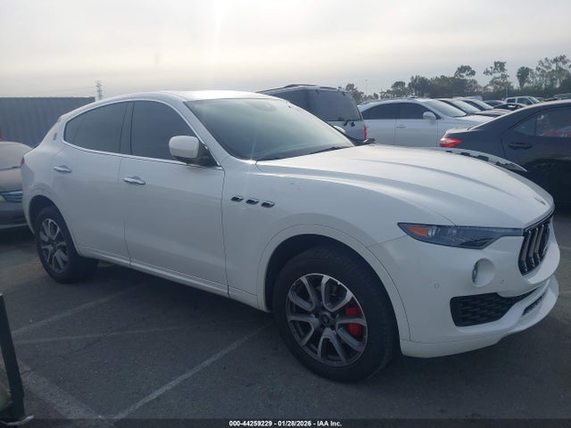 ZN661XUA8KX338953 Maserati Levante