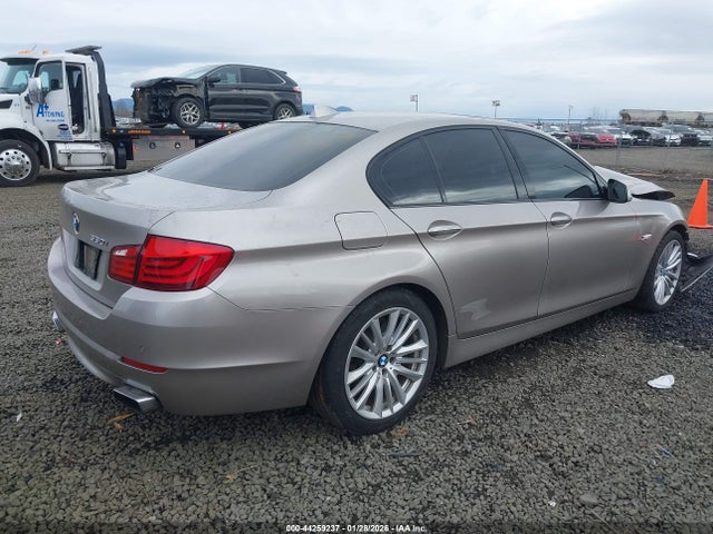 2011 BMW 5 SERIES WBAFR9C5XBC618176 Photo 3