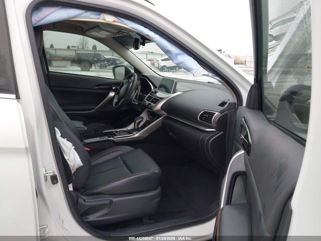 2019 MITSUBISHI ECLIPSE CROSS JA4AT5AA2KZ053257 Photo 4