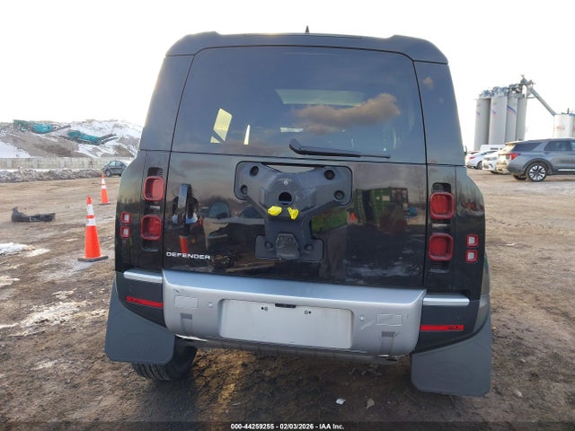 Aukcja sprzedaży 2025 Land Rover Defender 110 P300, vin: SALEJ7EX8S2476238, numer aukcji: 44259255
