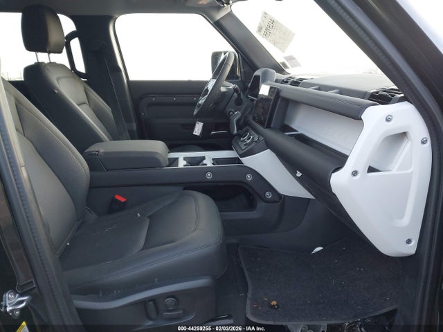 Aukcja sprzedaży 2025 Land Rover Defender 110 P300, vin: SALEJ7EX8S2476238, numer aukcji: 44259255