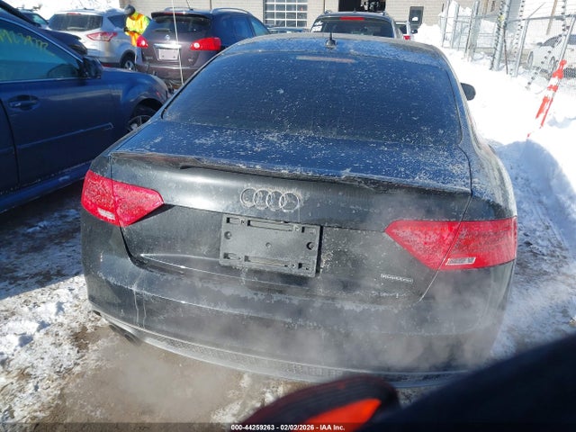 WAUM2AFR1GA028897 Audi A5 2.0t Premium