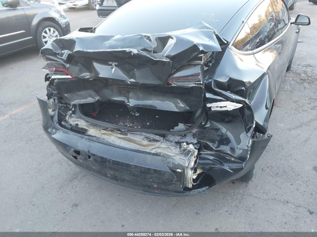 Продаж на аукціоні авто 2023 Tesla Model 3 Rear-wheel Drive, vin: 5YJ3E1EA4PF560492, номер лоту: 44259274