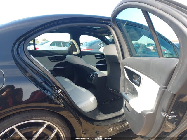 W1KAF4GB4NR057392 Mercedes-Benz C 300 Sedan