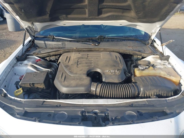 2C3CCAEG4FH920903 Chrysler 300C