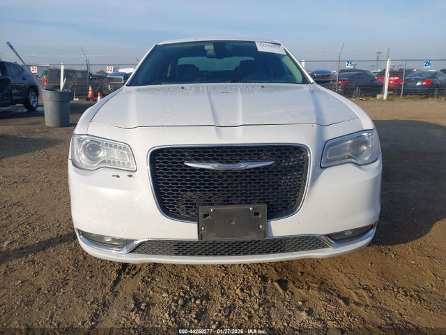 2C3CCAEG4FH920903 Chrysler 300C