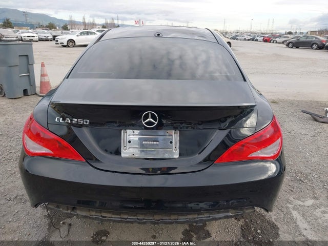 Mercedes-Benz CLA 250 2019 WDDSJ4EB9KN750113 Image 16
