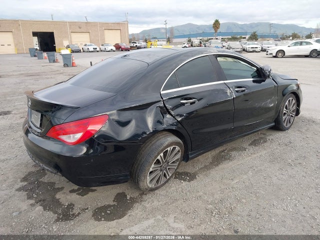 Mercedes-Benz CLA 250 2019 WDDSJ4EB9KN750113 Image 4