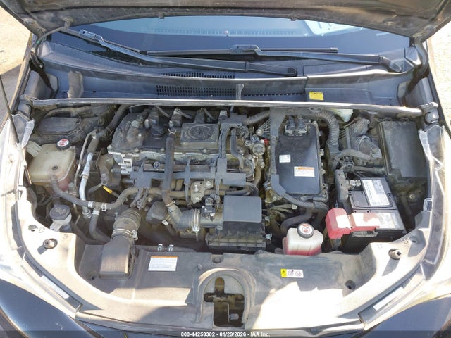 JTDKBRFU2H3040382 Toyota Prius Two