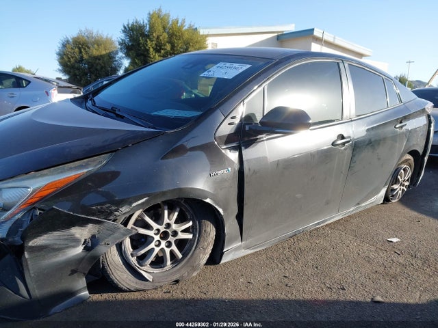 JTDKBRFU2H3040382 Toyota Prius Two