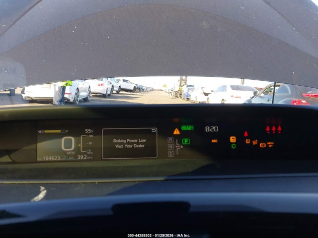 JTDKBRFU2H3040382 Toyota Prius Two