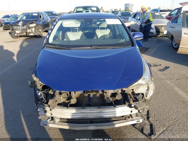 JTDKBRFU8H3047935 Toyota Prius Two
