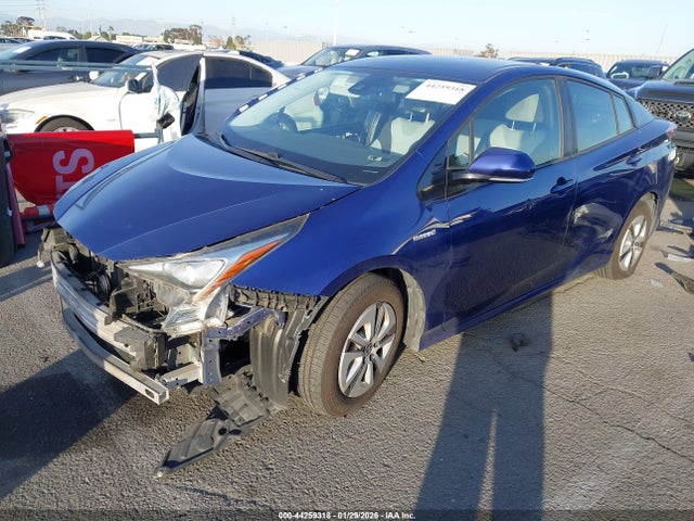 JTDKBRFU8H3047935 Toyota Prius Two