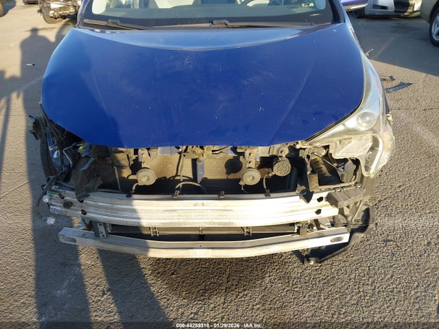 JTDKBRFU8H3047935 Toyota Prius Two