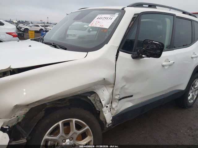 ZACCJBBB1JPG99350 Jeep Renegade Latitude 4x4