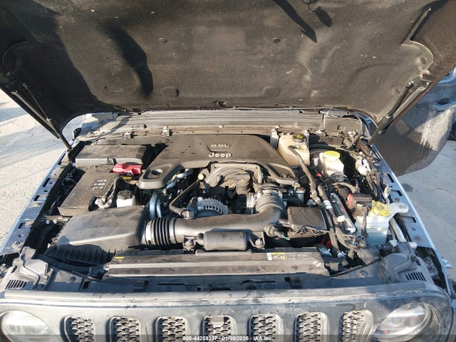1C4HJXFG0LW310695 Jeep Wrangler Unlimited Rubicon 4x4