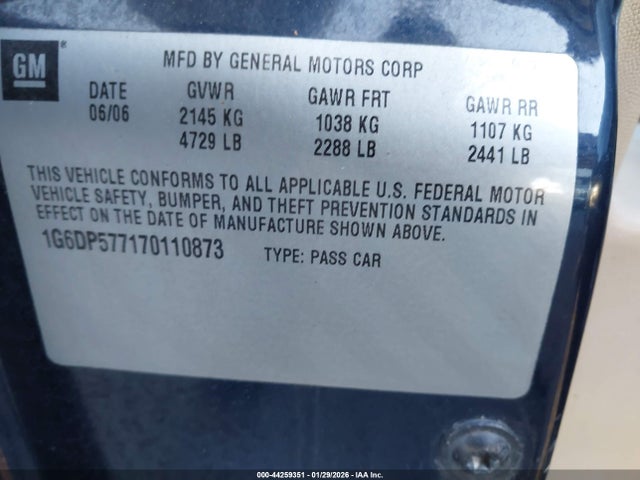 2007 CADILLAC CTS 1G6DP577170110873 Photo 8