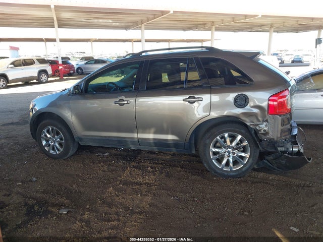 2FMDK3JC4EBB76363 Ford EDGE SEL