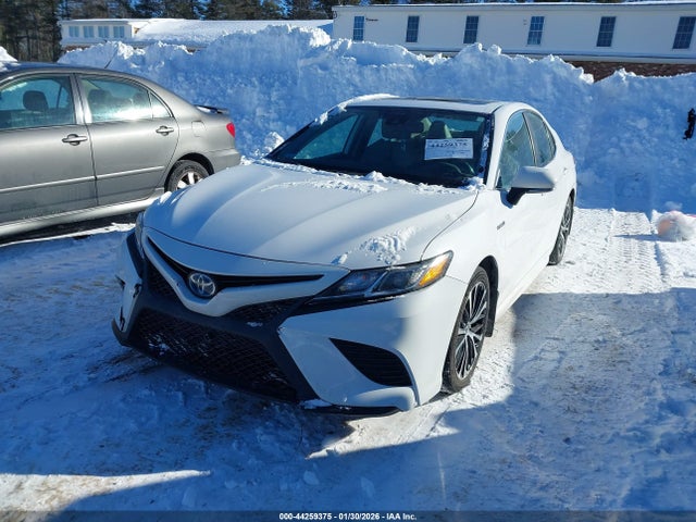 4T1B21HK2KU520142 Toyota Camry Hybrid Se