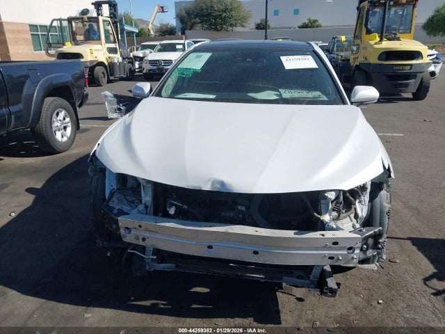 4T1B61HK2KU828450 Toyota CAMRY XSE