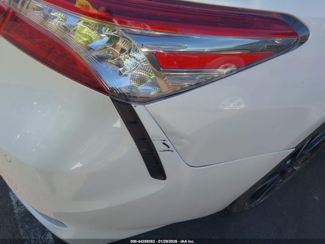 4T1B61HK2KU828450 Toyota CAMRY XSE