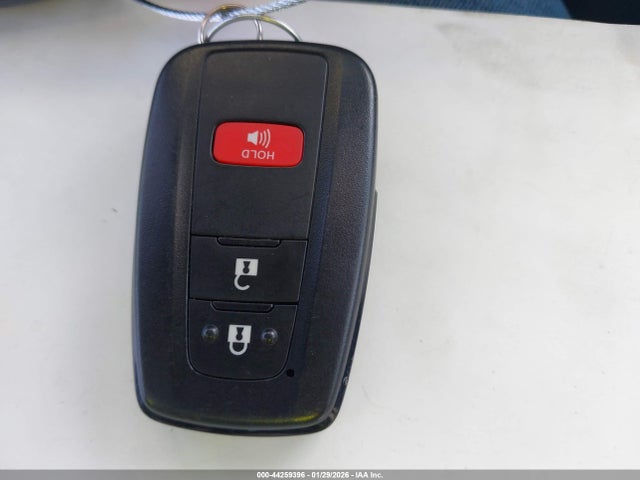 JTNK4RBE9K3040147 Toyota COROLLA SE