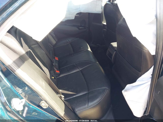 JTNK4RBE9K3040147 Toyota COROLLA SE