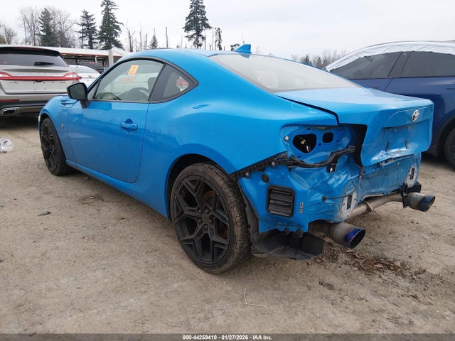 JF1ZNAA19L8753110 Toyota 86