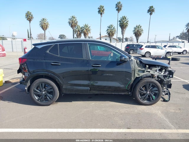 44259422 :رقم المزاد ، KL4AMDSL2SB004687 vin ، 2025 Buick Encore Gx Sport Touring Fwd مزاد بيع