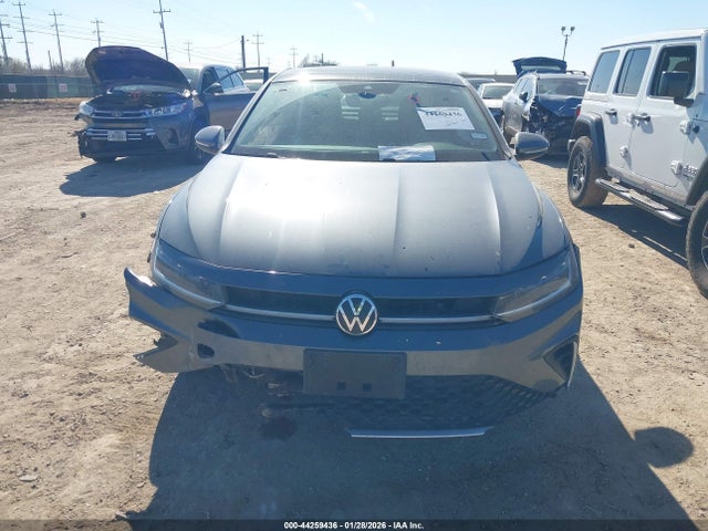 Aukcja sprzedaży 2025 Volkswagen Jetta 1.5t Sel, vin: 3VWGX7BU1SM004218, numer aukcji: 44259436