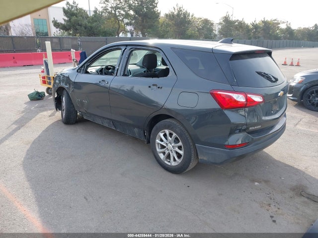Chevrolet EQUINOX LS 2019 2GNAXHEV3K6280470 Image 3