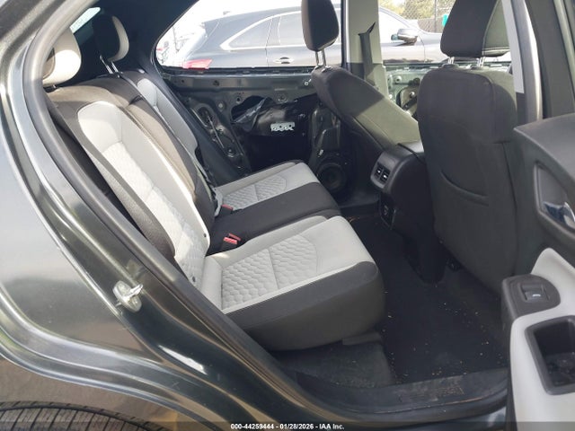 Chevrolet EQUINOX LS 2019 2GNAXHEV3K6280470 Image 8