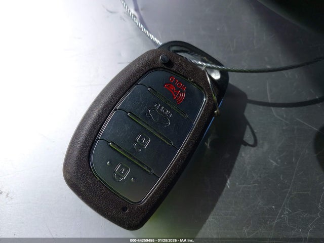 5NPE34AF4FH162944 Hyundai Sonata Limited