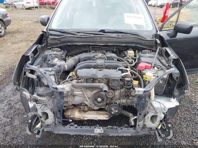 Subaru Forester 2.5i Limited 2015 JF2SJARC9FH827385 Image 10