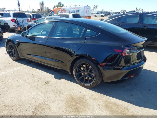 2023 TESLA MODEL 3 5YJ3E1EA6PF438586 Photo 2