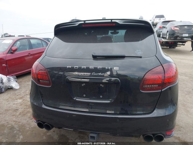 Porsche Cayenne Turbo S 2014 WP1AC2A2XELA85442 Image 16