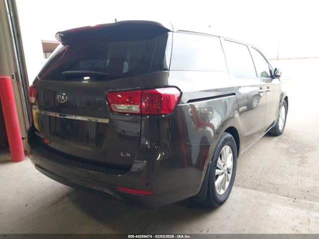 KNDMB5C11H6331613 KIA SEDONA LX