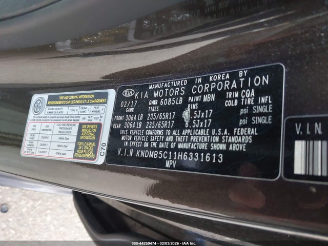 KNDMB5C11H6331613 KIA SEDONA LX