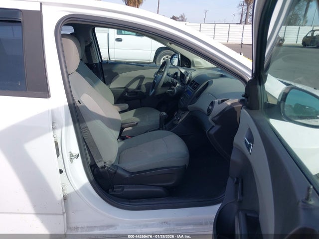1G1JA6SG4E4115904 Chevrolet Sonic Ls Auto